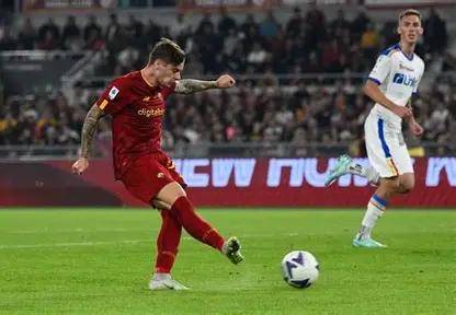 包含纽约尼克斯训练开放日,国际比赛日更衣室发声引欢呼,意大利杯在即,赛程密集仍需轮换的词条-米兰app下载