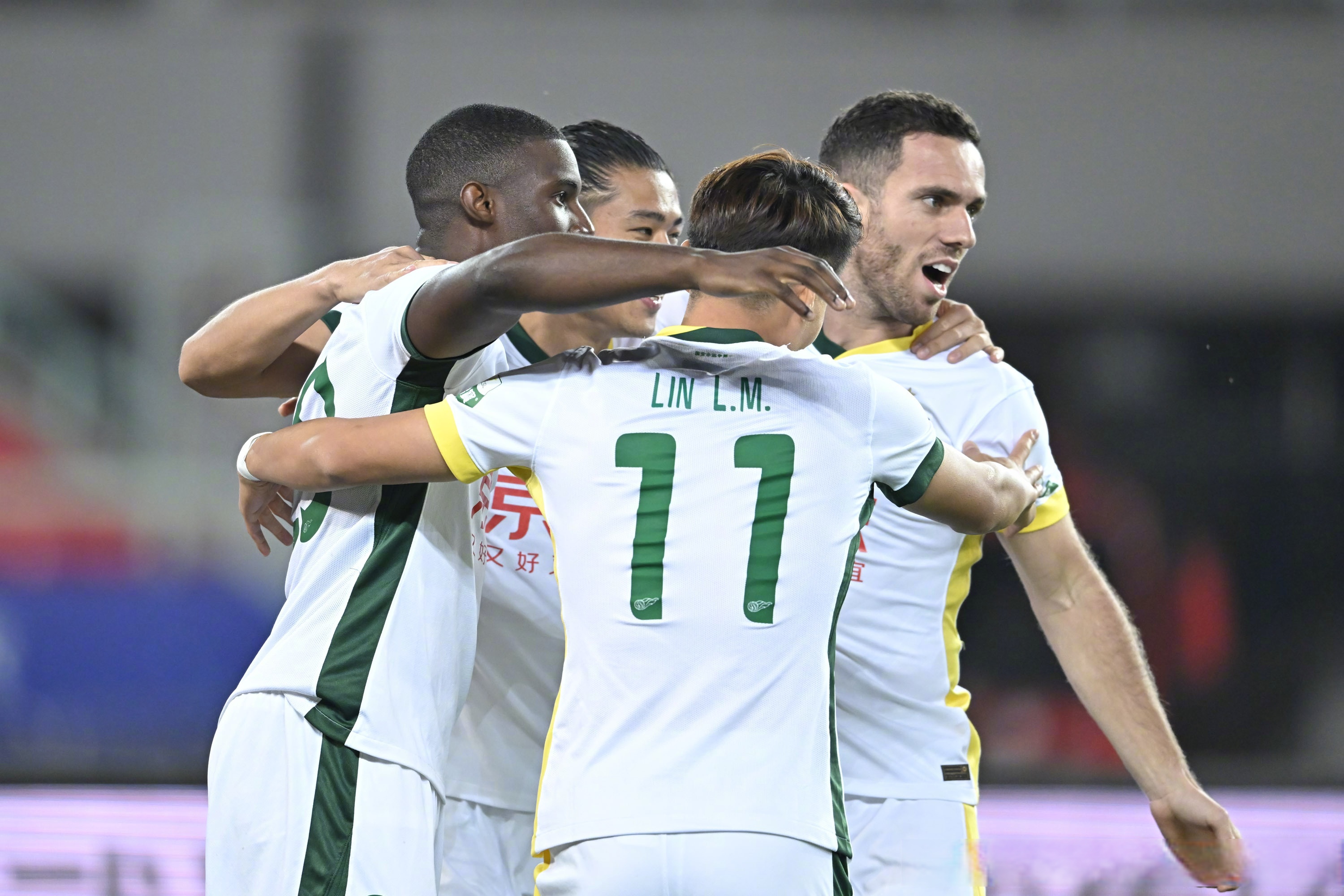 加时末段法甲焦点战,北京国安状态回暖,气氛紧张,身体对抗强度拉满(国防部宣布进入备战状态)-米兰网址