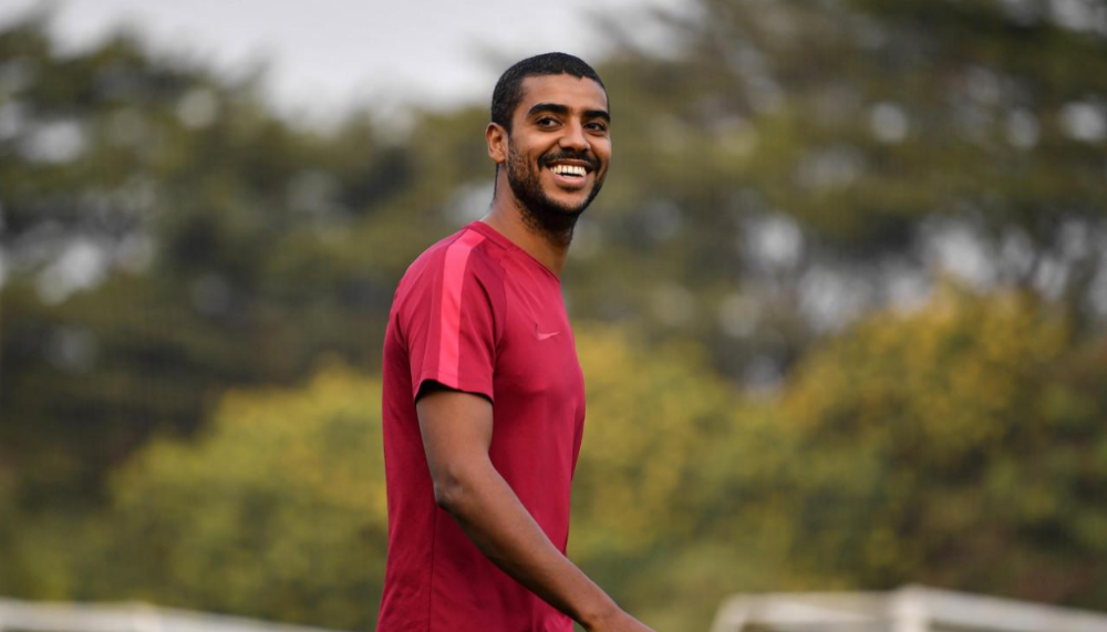 赛地聚焦——欧联国际比赛日热度飙升；菲尼克斯太阳调整名单；更衣室稳定；阵容厚度经受考验(菲尼克斯太阳交易最新消息今天)-米兰网址