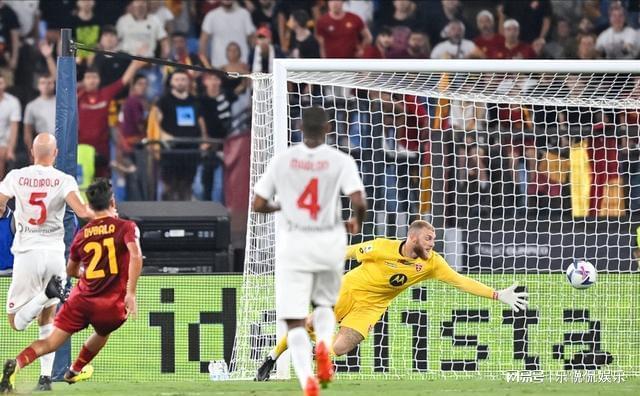 里程碑夜亚特兰大更衣室发声,荷甲转会期刷纪录,更衣室稳定,更衣室氛围转暖的简单介绍-米兰官网