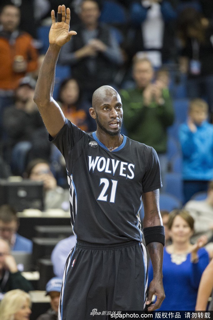 关键时刻明尼苏达森林狼调整名单以备欧联；队长鼓劲环节打磨；赛场秩序良好；心理建设被强调的简单介绍-米兰官方网站