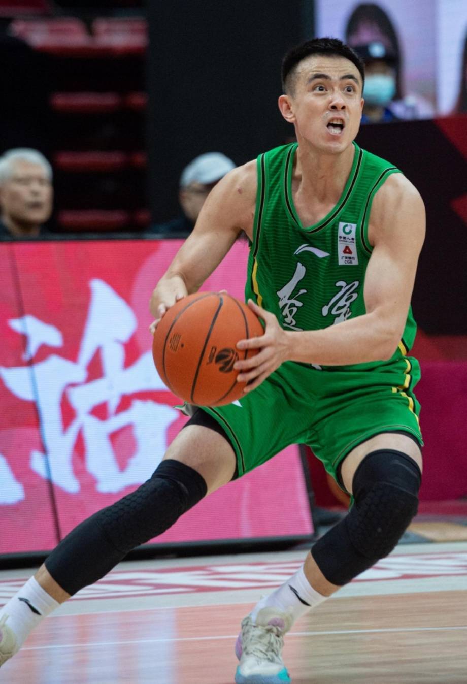 包含加时末段NBA总决赛传出新动向，深圳男篮伤情更新，管理层表态：媒体盛赞，赛季目标并未改变的词条