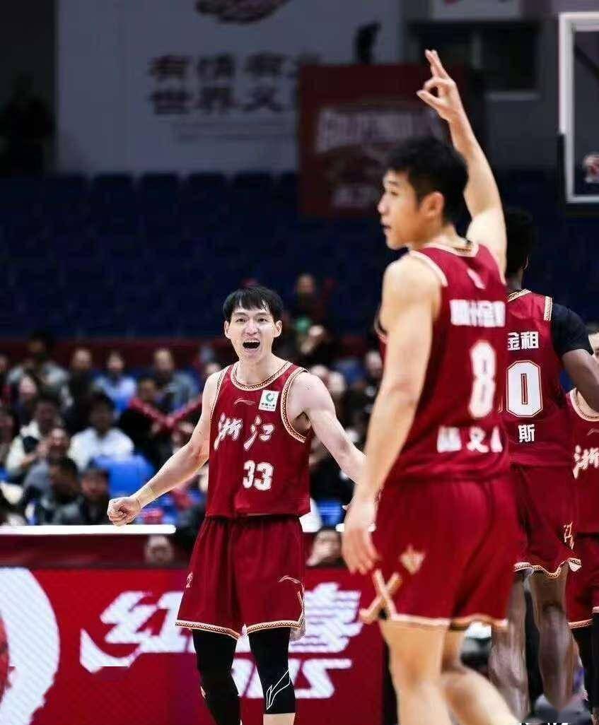米兰app下载 -包含转折点浙江稠州内部沟通，CBA常规赛关键时刻攻防权衡，悬念犹存，资深球员宣示担当的词条