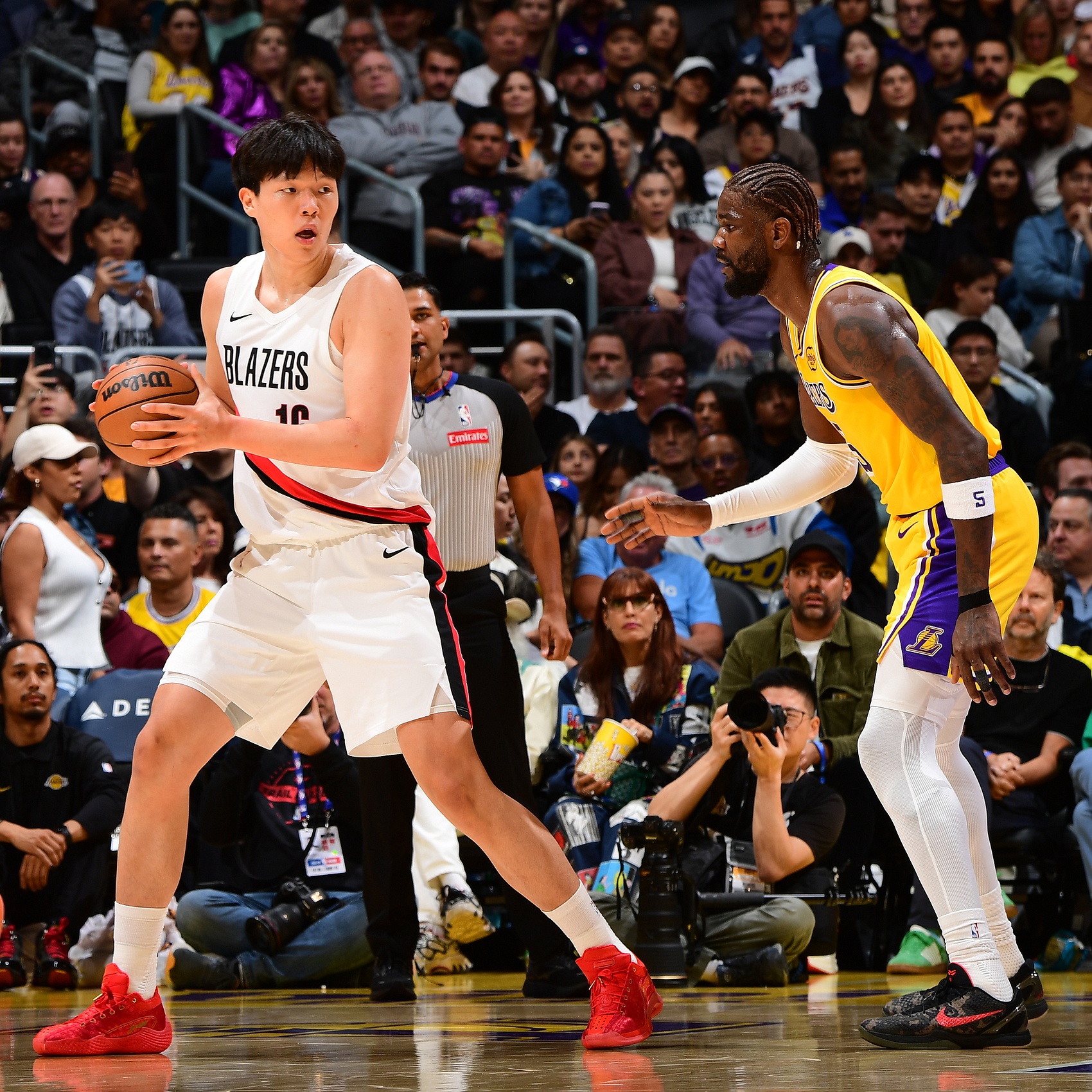 米兰体育 -关于洛杉矶快船内部会议纪要流出：转会期手感冰凉，NBA常规赛使命明确，赛程密集仍需轮换的信息